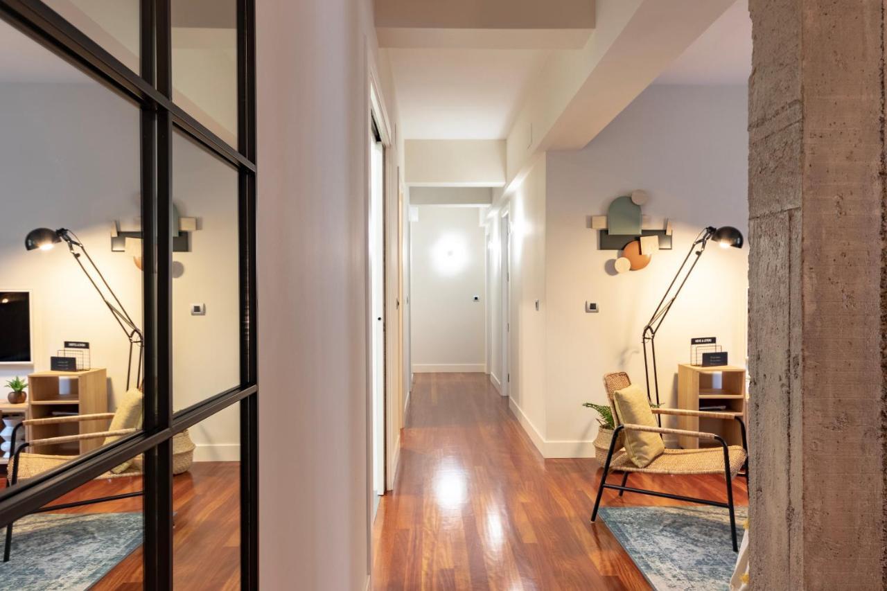 Gran Apartamento Con Estilo En El Centro De Bilbao Exterior photo