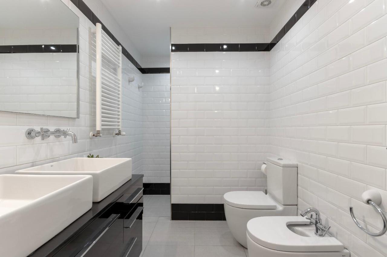 Gran Apartamento Con Estilo En El Centro De Bilbao Exterior photo