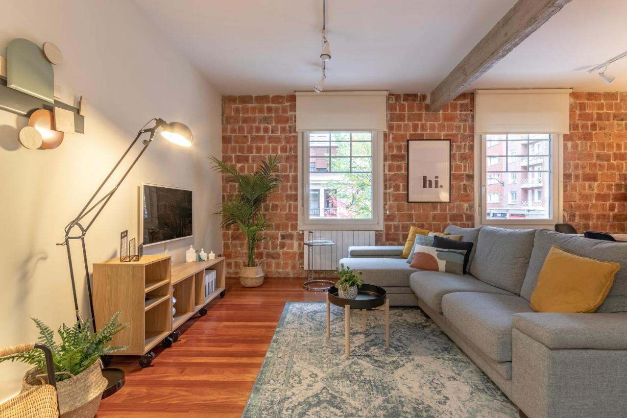 Gran Apartamento Con Estilo En El Centro De Bilbao Exterior photo